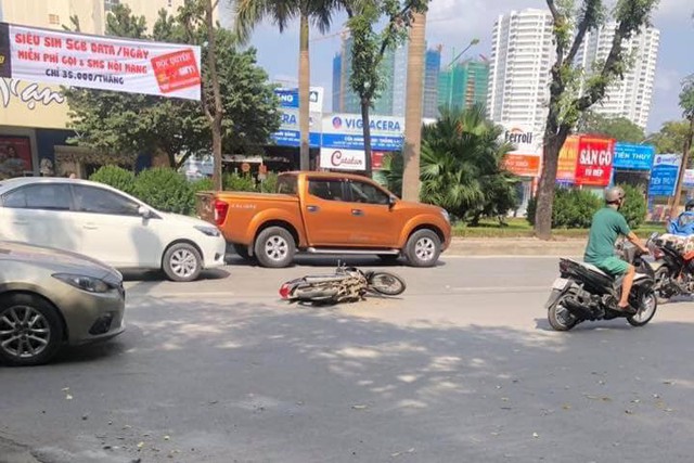 Thanh niên 15 tuổi trộm Hyundai Accent của bố đi chơi gây tai nạn liên hoàn tại Hà Nội - Ảnh 2.