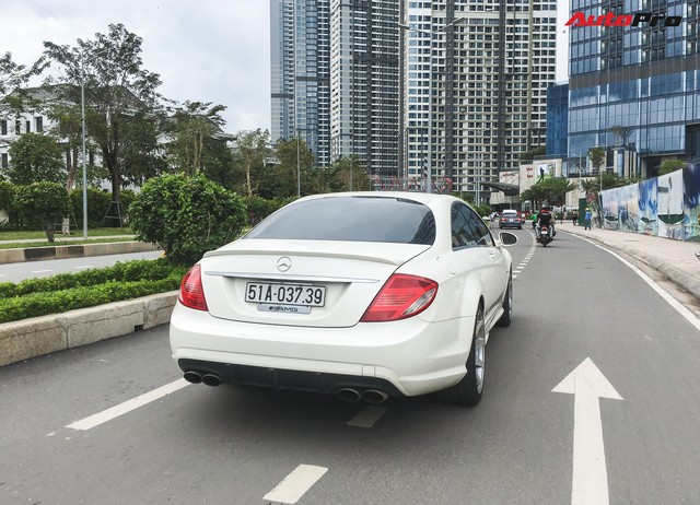 Bắt gặp Mercedes-AMG CL63 độc nhất Việt Nam thuộc sở hữu của đại gia cà phê - Ảnh 7.