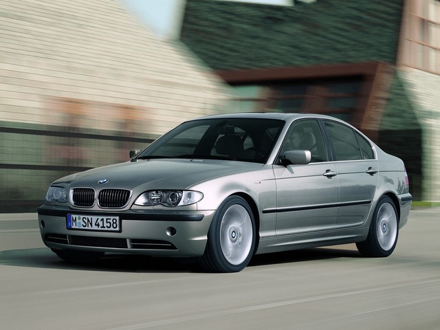 Chủ xe BMW bán xe với giá 370 triệu đồng, riêng chi phí độ đã là 300 triệu - Ảnh 2. Chủ xe BMW bán xe với giá 370 triệu đồng, riêng chi phí độ đã là 300 triệu - Ảnh 2.