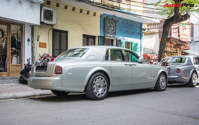 Đám cưới khủng tại Hà Nội: 3 xe Rolls-Royce, 2 siêu xe Lamborghini và Maybach hàng hiếm rước dâu - Ảnh 8.