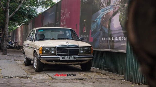 Xế cổ Mercedes-Benz 300D hơn 30 năm tuổi vẫn lăn bánh trên đường phố Hà Nội - Ảnh 6.