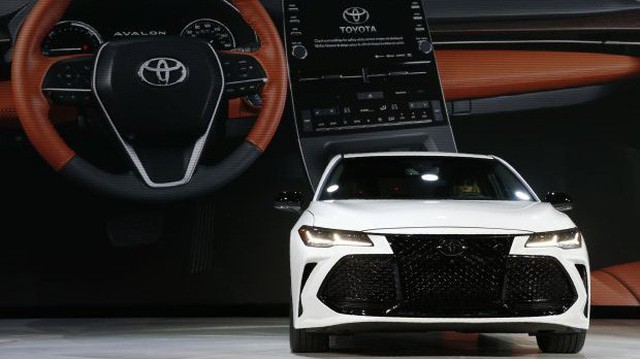 Sedan chưa chết, đúng hơn là xe Mỹ đã thất bại trước xe Nhật