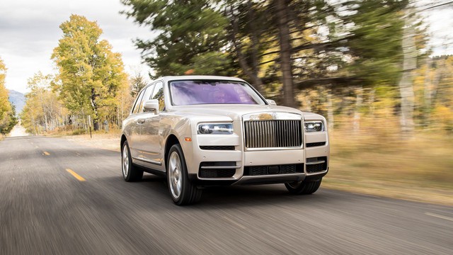 Mỗi người mua Cullinan có 7 chiếc xe khác: 5 sự thật thú vị xoay quanh Rolls-Royce Cullinan sau nửa năm ra mắt
