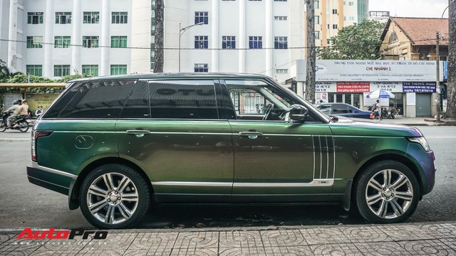 Range Rover Autobiography LWB ngũ sắc của đại gia Sài Gòn - Ảnh 1.