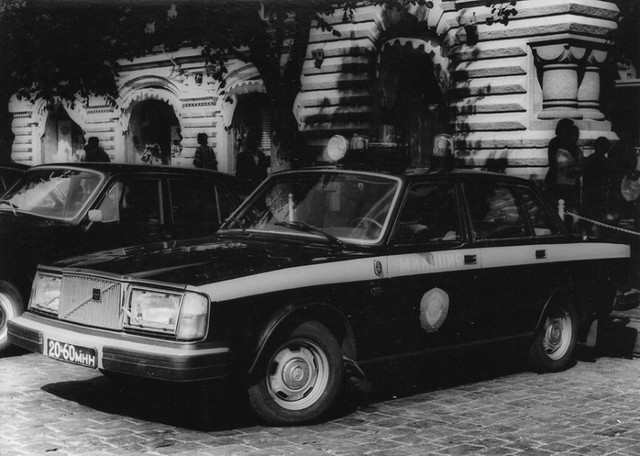 Cảnh sát Liên Xô thế kỷ trước đã đi cả BMW, Mercedes hay Volvo - Ảnh 13.