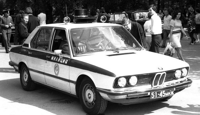 Cảnh sát Liên Xô thế kỷ trước đã đi cả BMW, Mercedes hay Volvo - Ảnh 15.