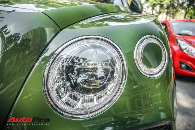 Bentley Bentayga màu xanh lục độc nhất Việt Nam tái xuất trên phố Sài Gòn - Ảnh 6.