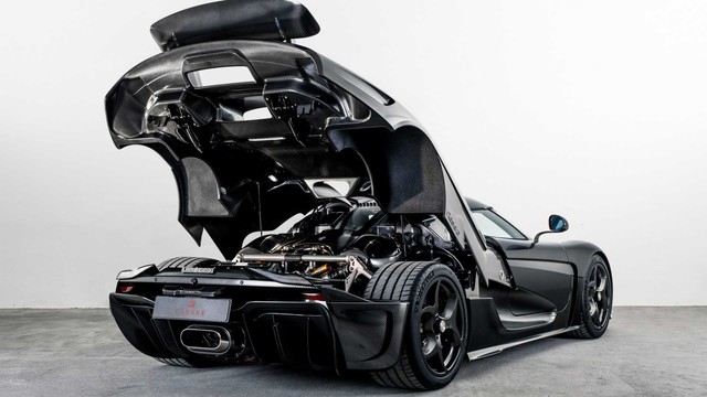 Đại gia chơi bạo: Mua siêu xe Koenigsegg Regera 2 triệu đô nhưng yêu cầu không sơn, không che phủ hay bảo vệ gì hết - Ảnh 2.