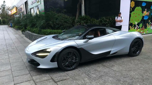McLaren 720S đầu tiên Việt Nam tiến ra Bắc, tham gia lễ ăn hỏi của Cường “đô-la”?