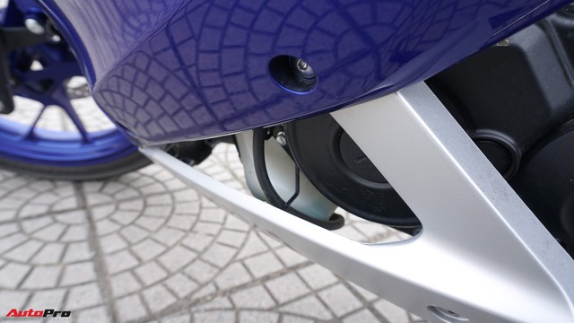 Đánh giá Yamaha R15 sau một tuần sử dụng: Sportbike đáng mua - Ảnh 17.