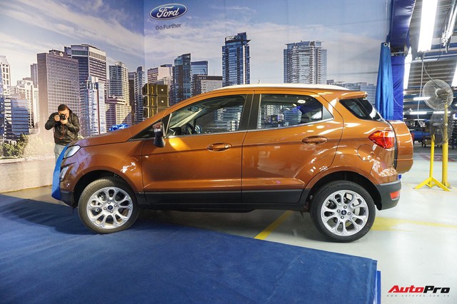 Ford EcoSport 2018 chính thức ra mắt khách hàng Việt - Ảnh 1.