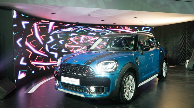 Trường Hải ra mắt bộ đôi MINI Countryman mới, giá từ 1,749 tỷ đồng