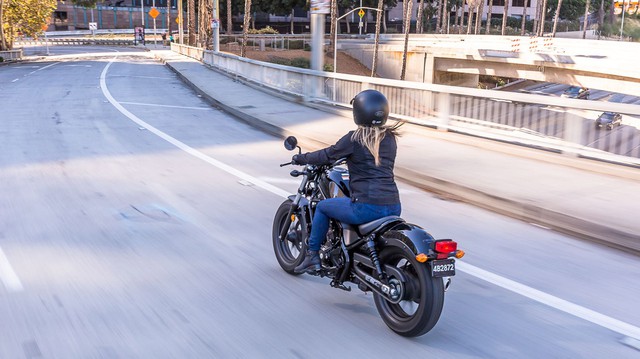 Honda Rebel 300 phân phối chính hãng tại Việt Nam với giá 125 triệu đồng