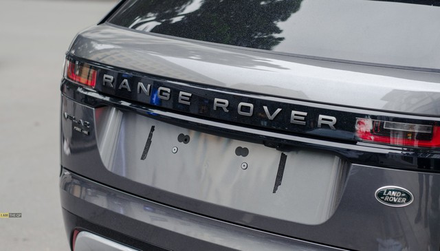 Range Rover Velar First Edition chính hãng xuống phố dịp cuối năm - Ảnh 8. Range Rover Velar First Edition chính hãng xuống phố dịp cuối năm - Ảnh 8.