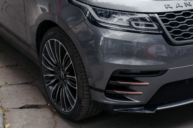 Range Rover Velar First Edition chính hãng xuống phố dịp cuối năm - Ảnh 7. Range Rover Velar First Edition chính hãng xuống phố dịp cuối năm - Ảnh 7.