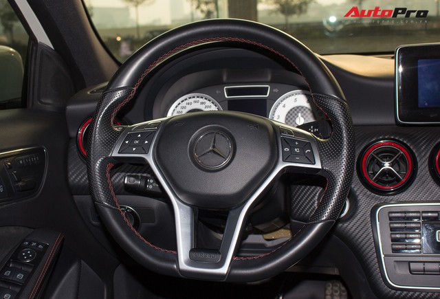 Mercedes-Benz A250 AMG sau hơn 3 năm sử dụng giá ngang Toyota Altis - Ảnh 7.