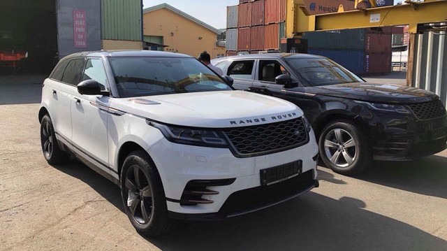 Những chiếc xe sang và siêu sang kịp về Việt Nam đón Tết trong năm 2018