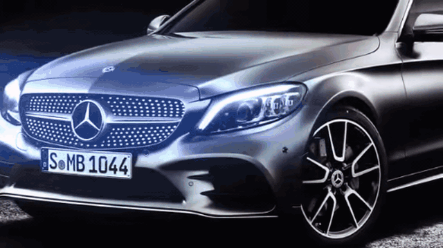 Mercedes-Benz vén màn C-Class 2019 hiện đại như S-Class