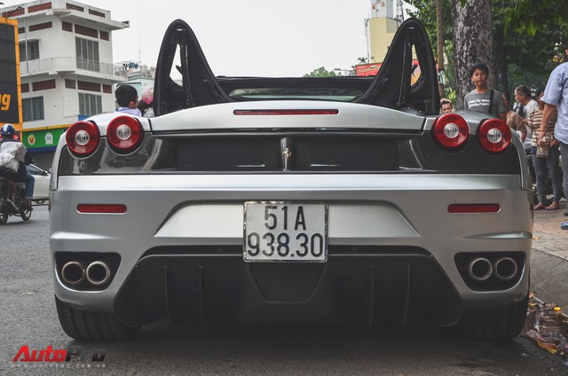 Ông chủ cà phê Trung Nguyên tậu thêm siêu xe Ferrari F430 Spider chơi Tết - Ảnh 4.