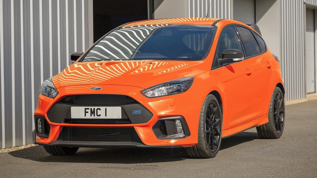 Ford Focus RS thêm bản giới hạn 50 chiếc trước khi bị loại khỏi dây chuyền sản xuất