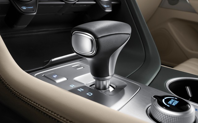 Xế sang Hàn Quốc Genesis G70 đầu tiên về Việt Nam - Ảnh 7. Xế sang Hàn Quốc Genesis G70 đầu tiên về Việt Nam - Ảnh 7.