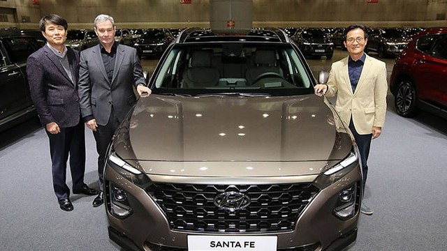 Hyundai Santa Fe 2019 chính thức ra mắt với lượng bán kỷ lục - Ảnh 2.