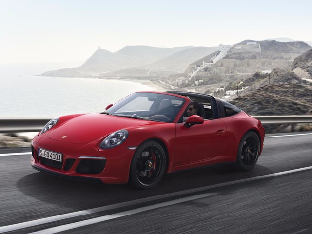 Cẩm nang phân biệt 25 phiên bản khác nhau của dòng xe huyền thoại Porsche 911 - Ảnh 16.