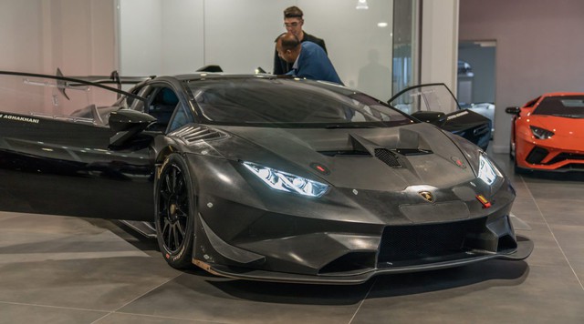 Tay đua 14 tuổi được tặng Lamborghini làm quà sinh nhật - Ảnh 3.