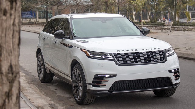Chi tiết Range Rover Velar SE P250 R-Dynamic đầu tiên tại Hà Nội