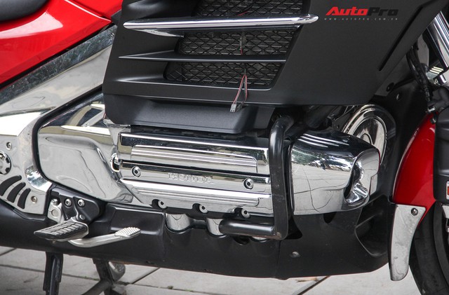 Honda Gold Wing F6B 2013 lăn bánh 36.000km rao bán lại giá ngang Toyota Vios mới - Ảnh 18. Honda Gold Wing F6B 2013 lăn bánh 36.000km rao bán lại giá ngang Toyota Vios mới - Ảnh 18.