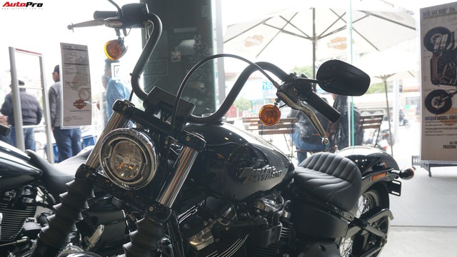 Khám phá dàn Harley-Davidson Softail 2018 mới về Hà Nội - Ảnh 2.