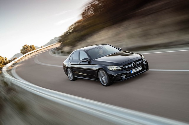 Ra mắt Mercedes-Benz C-Class 2019 hiện đại như S-Class  - Ảnh 1.