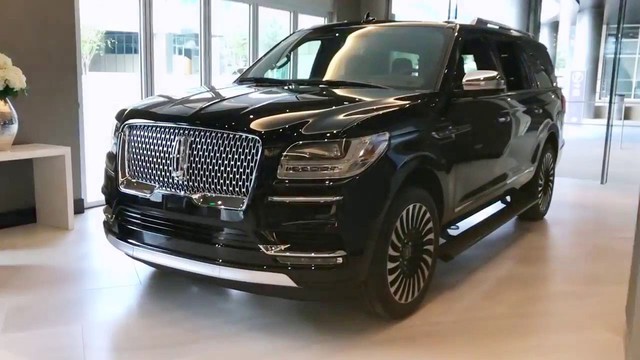 SUV dạng limousine Lincoln Navigator L Black Label về Việt Nam sẽ có giá ngang Lexus LX570