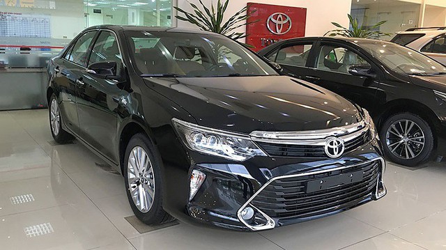 10 xe bán chạy nhất tháng 2/2018: Thời thế của xe lắp ráp