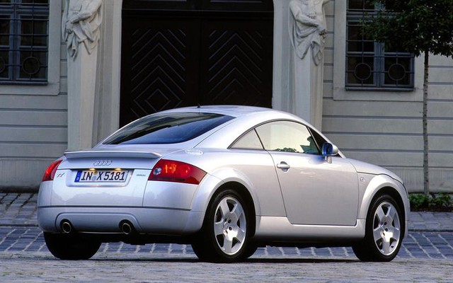 Audi TT: 20 năm của thiết kế đi trước thời đại - Ảnh 6.
