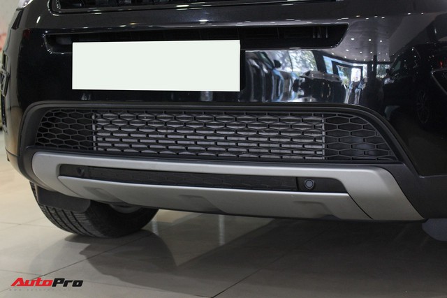 Land Rover Discovery Sport đi 8.000km bán lại giá ngang Toyota Land Cruiser Prado 2018 - Ảnh 12.