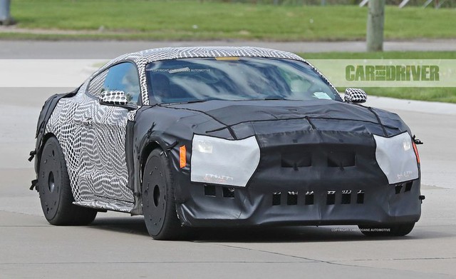 Ford Mustang Shelby GT500 2019 - Rắn chúa dần lộ diện - Ảnh 3. Ford Mustang Shelby GT500 2019 - Rắn chúa dần lộ diện - Ảnh 3.