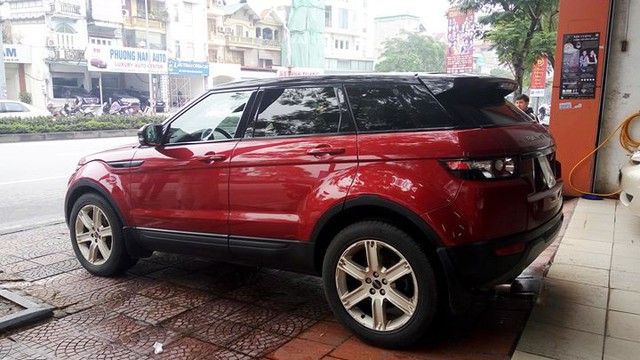 Range Rover Evoque từng của ca sĩ Tuấn Hưng được rao bán lại giá 1,53 tỷ đồng - Ảnh 3.