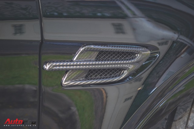 SUV siêu sang Bentley Bentayga chính hãng độ carbon vừa trao tay đại gia Sài Gòn - Ảnh 5.