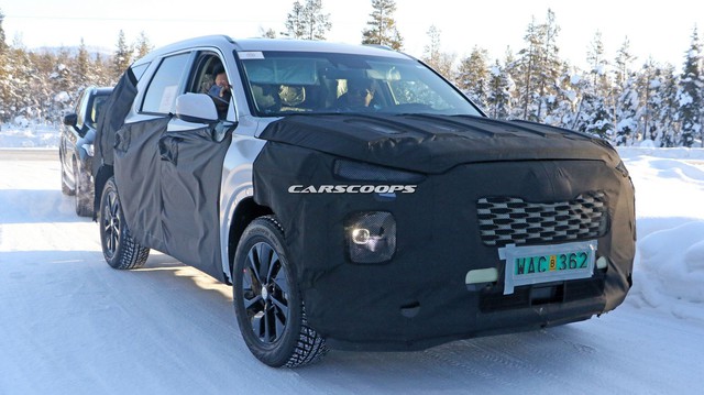 Hyundai chạy thử mẫu SUV cỡ lớn đầu tiên - đàn anh Santa Fe 2019