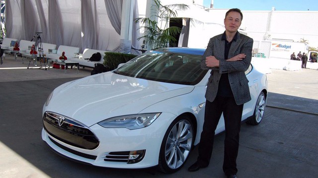 Ít ai khám phá ra những điều thú vị này của xe Tesla