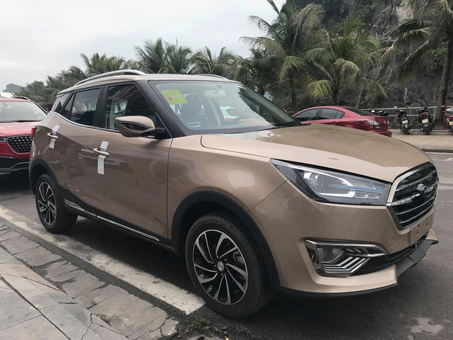 Zotye T300 - Xe Trung Quốc cạnh tranh Ford EcoSport với giá thấp hơn 250 triệu đồng - Ảnh 3. Zotye T300 - Xe Trung Quốc cạnh tranh Ford EcoSport với giá thấp hơn 250 triệu đồng - Ảnh 3.