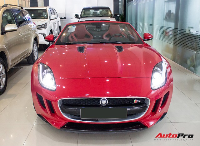 Báo đỏ Jaguar F-Type S mui trần độc nhất Việt Nam rao bán lại giá 4,3 tỷ đồng - Ảnh 2.