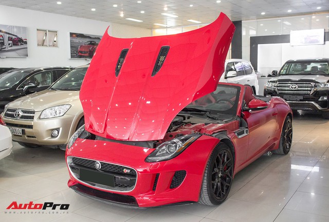 Báo đỏ Jaguar F-Type S mui trần độc nhất Việt Nam rao bán lại giá 4,3 tỷ đồng - Ảnh 9.