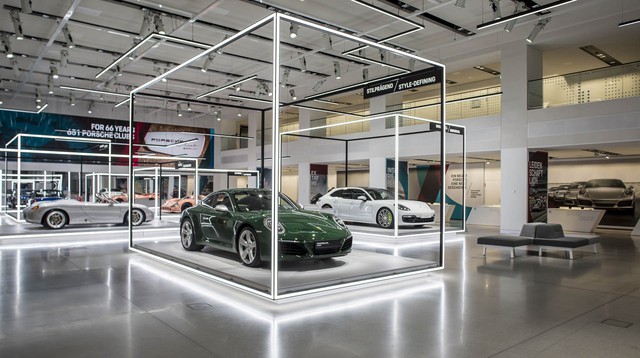 Porsche kỷ niệm 70 năm sinh nhật xe thể thao với triển lãm độc đáo - Ảnh 5.