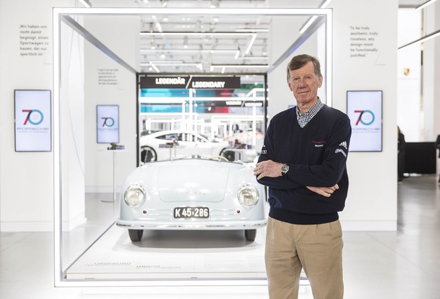 Porsche kỷ niệm 70 năm sinh nhật xe thể thao với triển lãm độc đáo - Ảnh 3.