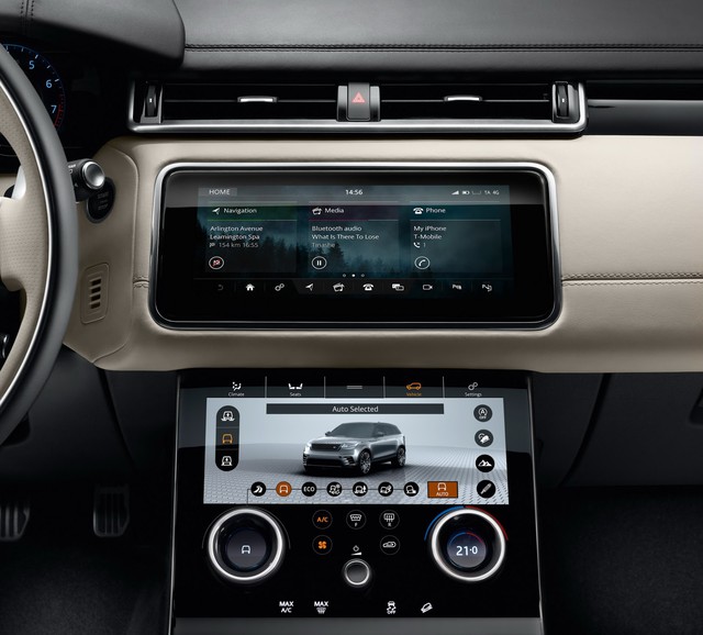 Jaguar Land Rover bắt tay BlackBerry phát triển hệ thống giải trí trong xe - Ảnh 1.