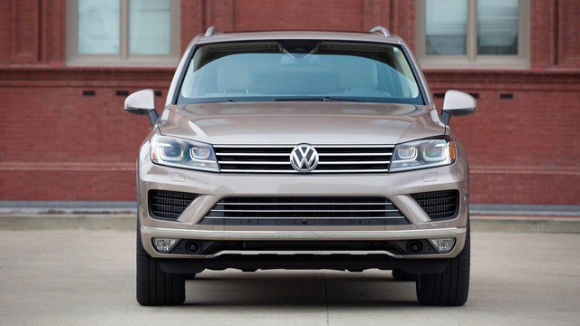 Volkswagen Touareg 2019 lột xác thế nào so với thế hệ trước? - Ảnh 1. Volkswagen Touareg 2019 lột xác thế nào so với thế hệ trước? - Ảnh 1.