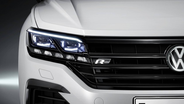 Ra mắt Volkswagen Touareg 2019: Lột xác toàn diện để lên đời xe sang - Ảnh 6. Ra mắt Volkswagen Touareg 2019: Lột xác toàn diện để lên đời xe sang - Ảnh 6.