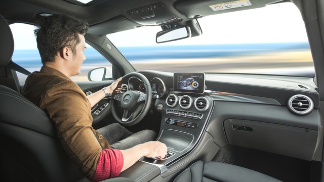 Mercedes-Benz có mặt trong danh sách những môi trường làm việc tốt nhất tại Việt Nam